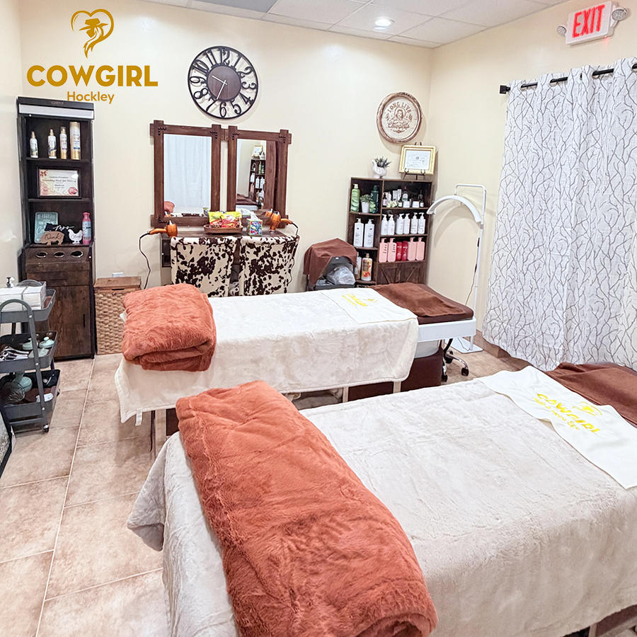 Cowgirl Nails & Head Spa